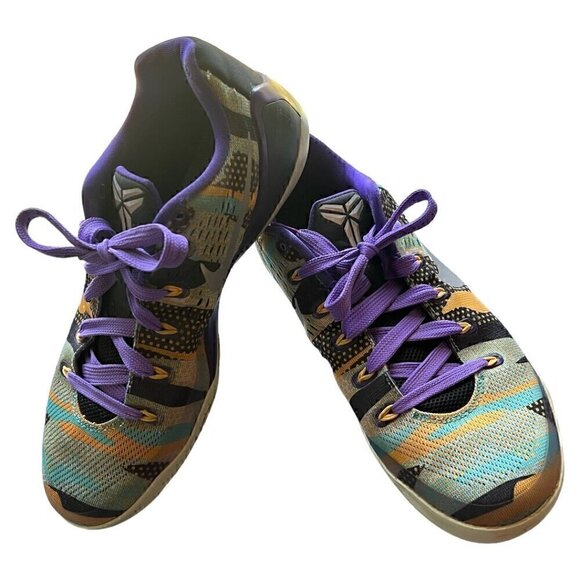 Men's Nike Kobe 9 EM Low Unleashed Pop Art 2014 Shoes Size 8.5 - Picture 1 of 16